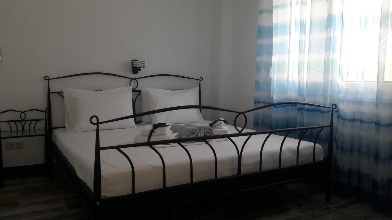 Friends 2 Apartment Переа Экстерьер фото